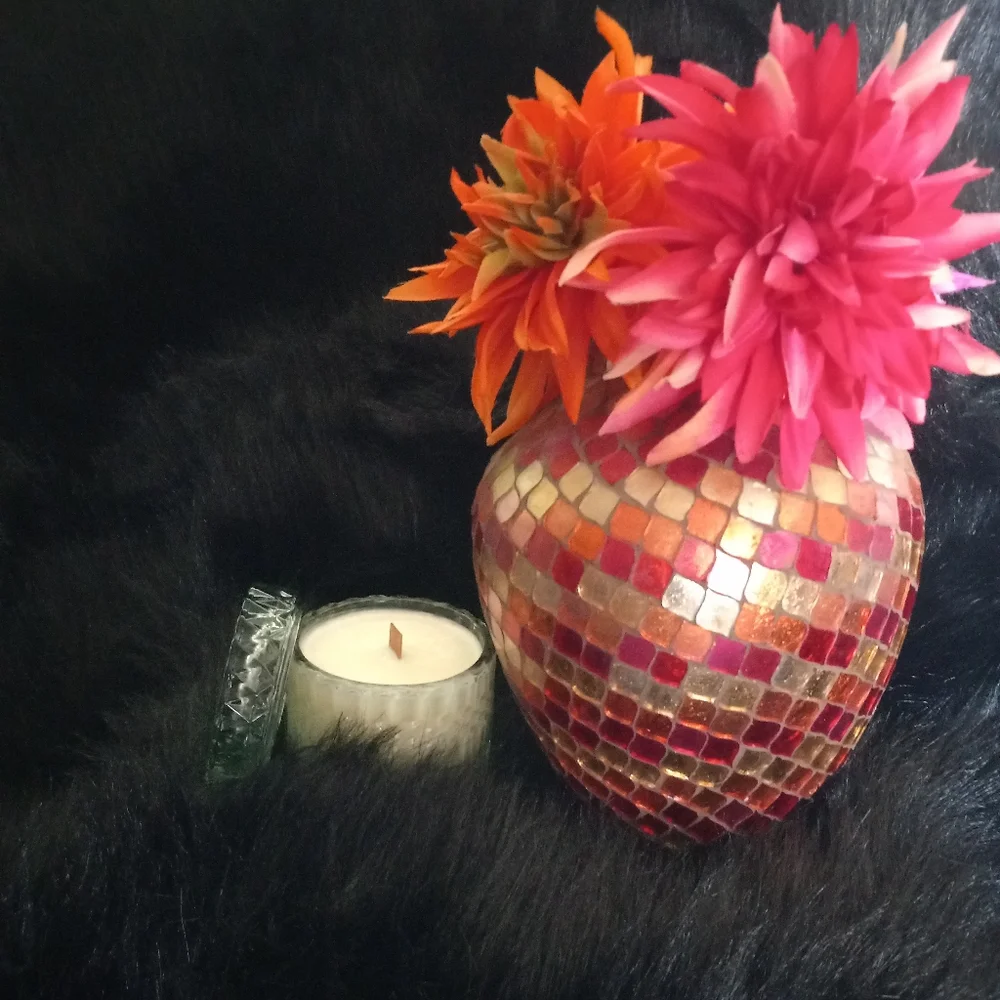 Candle - Picture 1 of 4